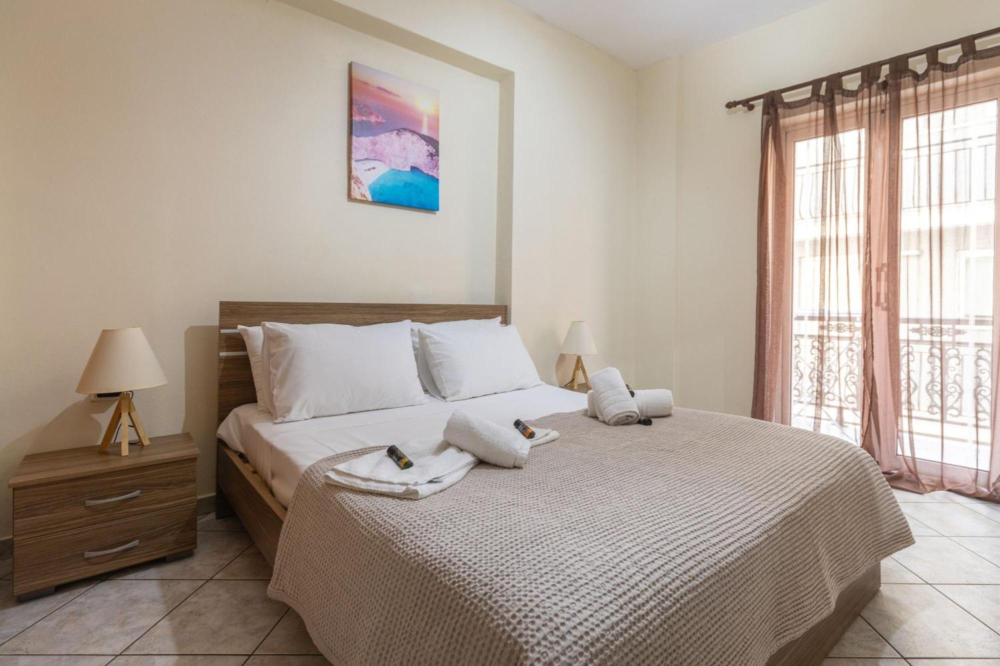Beautiful City Center Apartments Zakynthos Town Exterior photo